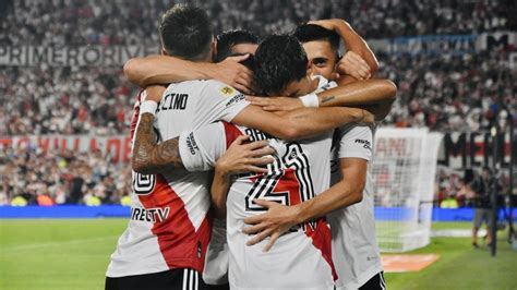 cuando juega river plate